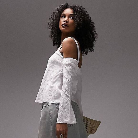 Topshop textured cold shoulder top in ivory - Picture 2 of 12